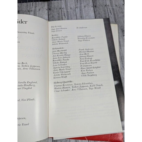 Det KGL Teater Royal Danish Theatre Ballet De Fire Arstider April 1975 Program - Picture 7 of 7